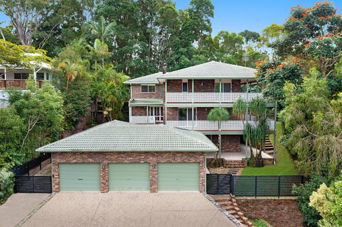 38 Banool Circuit, OCEAN SHORES NSW 2483