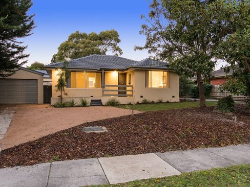 38 Blackburn Road Mooroolbark 3138