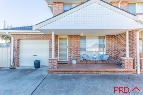 3/8 Chelmsford Street TAMWORTH