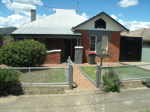 38 Denne Street, TAMWORTH NSW 2340