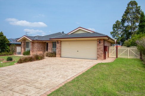 38 Galway Bay Drive, ASHTONFIELD NSW 2323