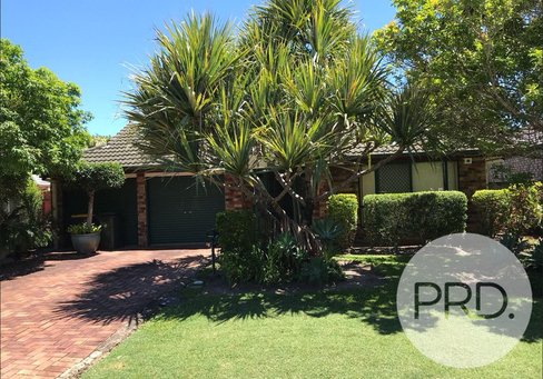 38 Glenside Street, WAVELL HEIGHTS QLD 4012