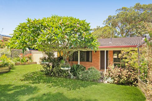 3/8 Hope Close, DUNBOGAN NSW 2443