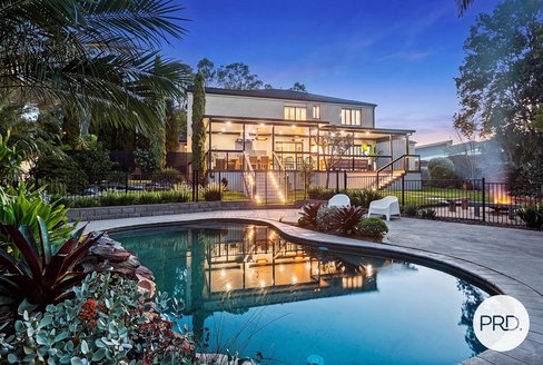 38 Mundoonen Crescent, HORSLEY NSW 2530