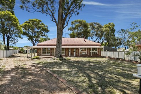 38 Redwood Drive, STRATHFIELDSAYE VIC 3551