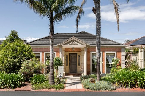 38 Vaughan Crescent Kew 3101