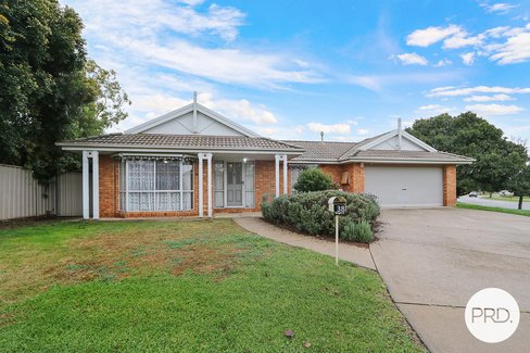 38 Wright Street, GLENROY