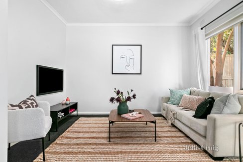 3 82 Lilydale Grove Hawthorn East 3123