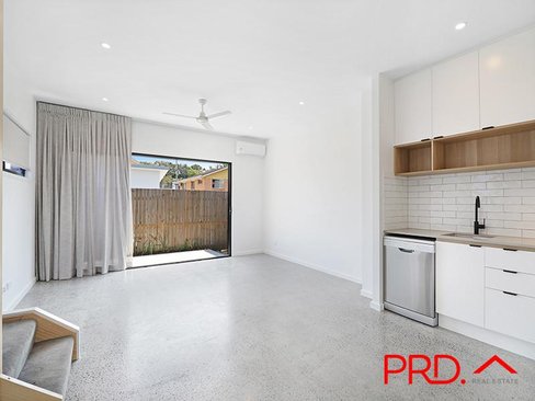 3/83 Falconer Street, SOUTHPORT QLD 4215