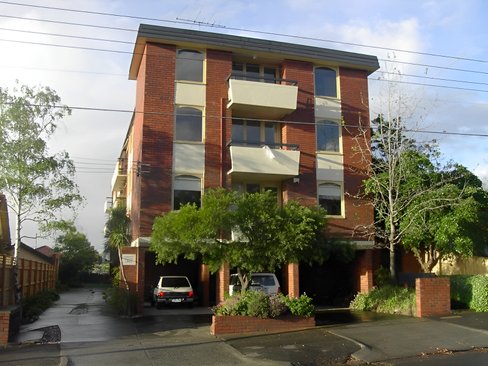 3/837 Park Street  Brunswick 3056