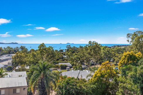 38/6 Eshelby Drive, CANNONVALE QLD 4802