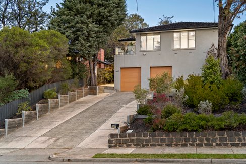 387 Mascoma Street Strathmore Heights 3041