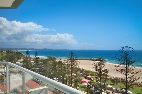 38/70-80 Marine Parade, COOLANGATTA QLD 4225