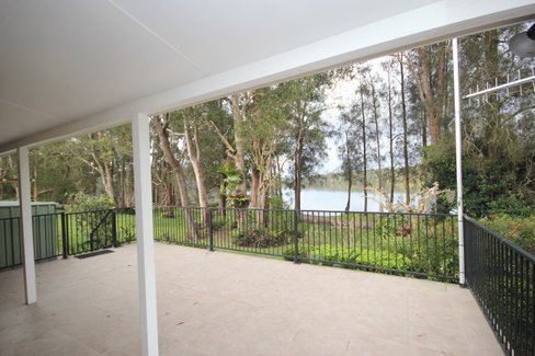 389 Ocean Drive, WEST HAVEN NSW 2443