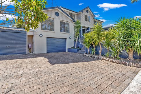 39 Admiralty Avenue, TANILBA BAY NSW 2319