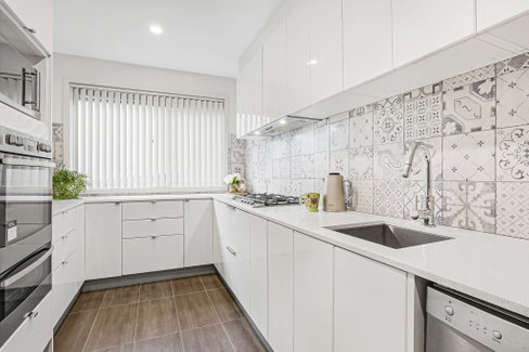 39 Amaral Avenue, DAPTO NSW 2530