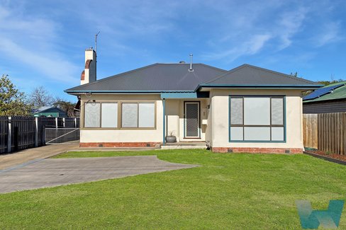 39 Anderson Street, Bairnsdale