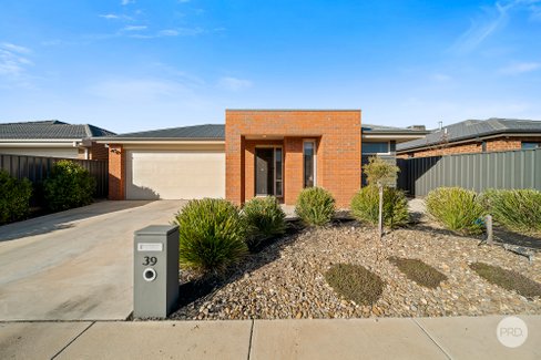 39 Aspect Drive, HUNTLY VIC 3551