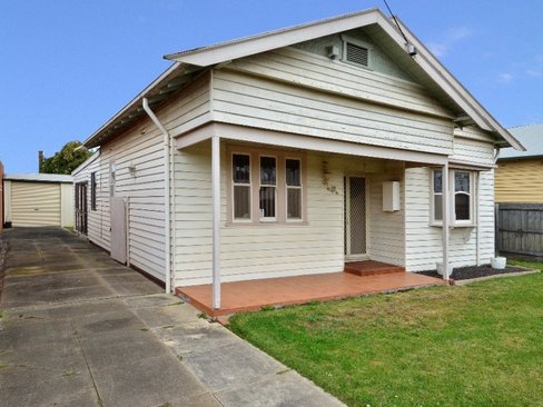 39 Catherine Street Geelong West 3218