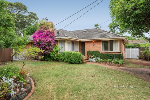 39 Folkestone Road Glen Waverley 3150