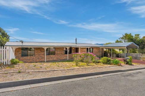39 Honolulu Street, MIDWAY POINT TAS 7171