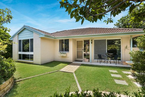 39 Huxley Drive, HORSLEY NSW 2530