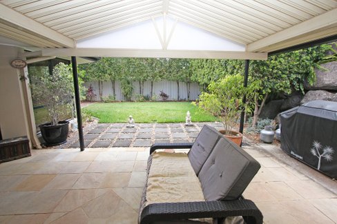 39 Lillywood Circuit, MOLENDINAR QLD 4214