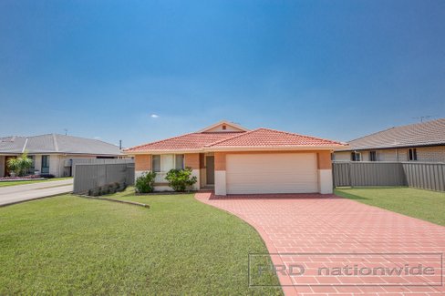 39 Niven Parade, RUTHERFORD NSW 2320