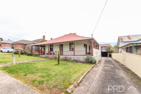 39 Richmond Street, TUMUT NSW 2720