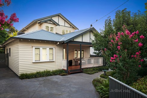 39 Robbins Street Ivanhoe 3079