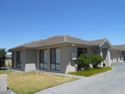 39 The Retreat, TAMWORTH NSW 2340