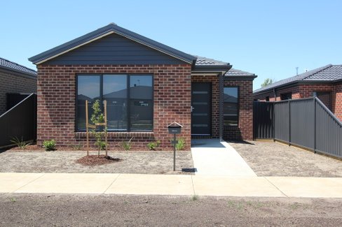 39/35 Dairymans Way, BONSHAW VIC 3352