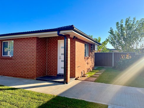 3a Mainsbridge Avenue, LIVERPOOL NSW 2170