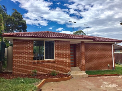 3A Stubbs Place, INGLEBURN NSW 2565