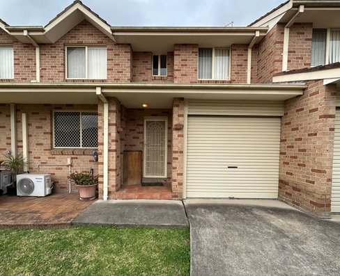 3A/41-45 Powell Street, YAGOONA NSW 2199