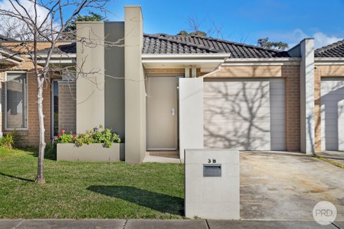 3B King George Way MITCHELL PARK