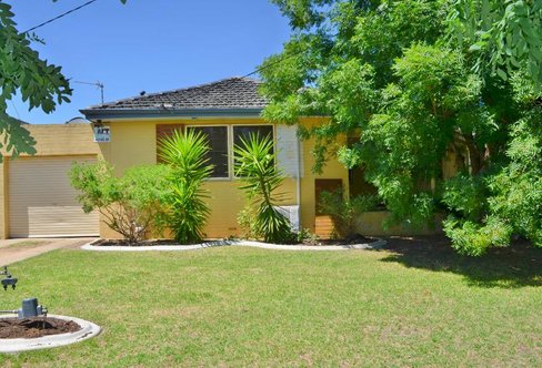 4 Anne Street, TOLLAND NSW 2650