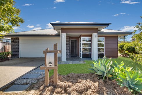 4 Aurora Road, TANNUM SANDS QLD 4680