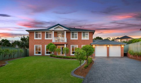 4 Bangalla Parade, GLENMORE PARK