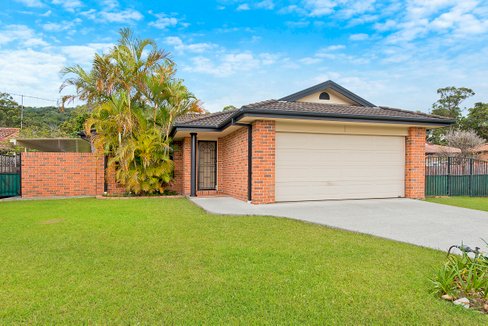 4 Banks Street, LAKEWOOD NSW 2443