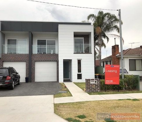 4 Benfield Parade, PANANIA NSW 2213