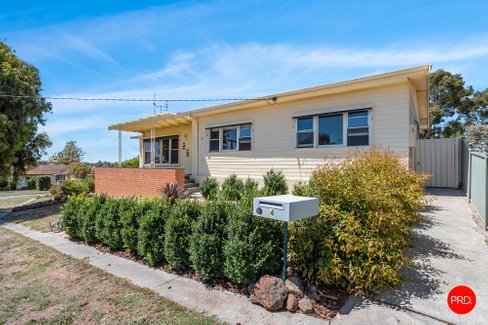 4 Bolt Street, LONG GULLY VIC 3550