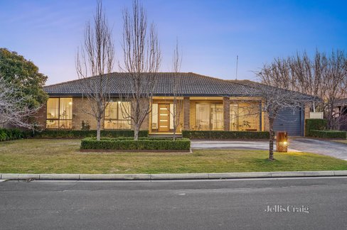 4 Caroline Street  Alfredton 3350