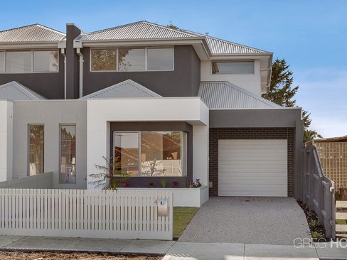 4 Charles Road Altona 3018