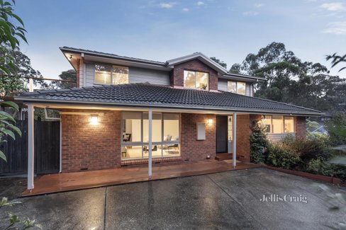 4 Christine Avenue Eltham 3095