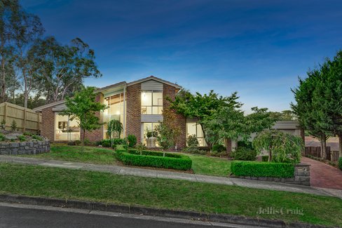 4 Clontarf Crescent Templestowe 3106