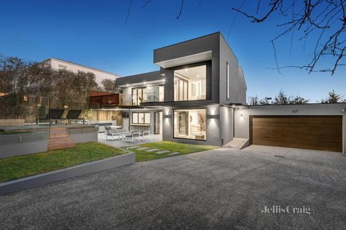 4 Crown Avenue Camberwell 3124