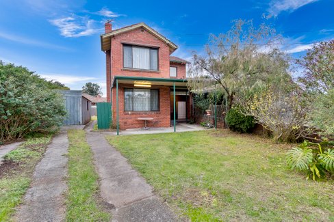 4 Cunningham Court  Ascot Vale 3032