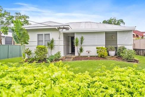 4 Dry Dock Road, TWEED HEADS SOUTH