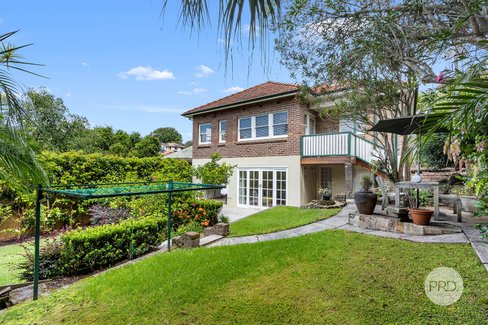 4 Edna Avenue, PENSHURST NSW 2222